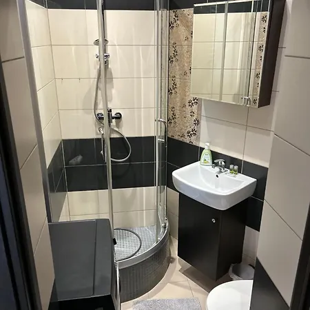 Апартаменти Centrum Iv *